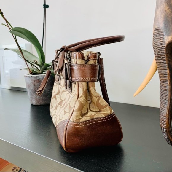 Coach - Handbag with Logo - Picture 8 of 8